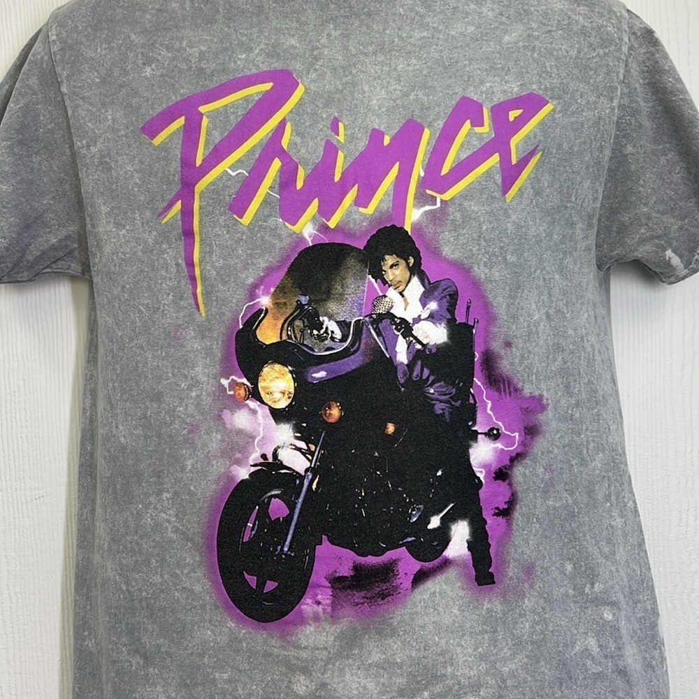 The Prince Estate - Prince Motorcycle Graphic Grey& White Tie Dye Shirt SZ M - Picture 3 of 8